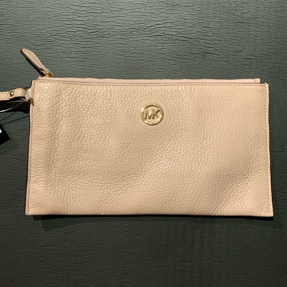 Blush Michael Kora wristlet